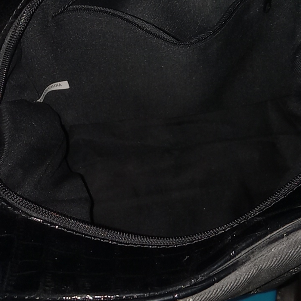 Purse - Picture 2 of 2
